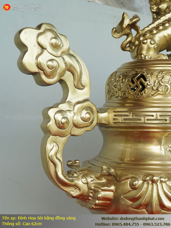 Quai đỉnh đồng dáng tai bâu đúc liền khối không vết hàn tượng trưng cho sự gắn kết tình thâm gia tộc