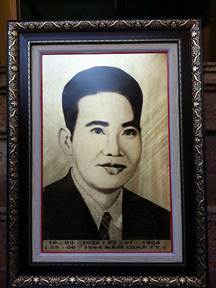 Khung Ảnh Thờ Truyền Thần Trên Chất Liệu Đồng
