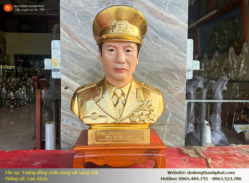 Tượng đồng chân dung cao 42cm rát vàng 24K tại Thái Nguyên