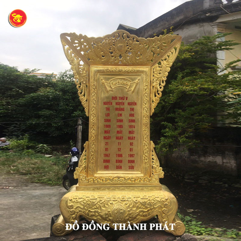 Bài vị dòng họ bằng đồng cao 67 cm Bài vị dòng họ bằng đồng cao 67 cm