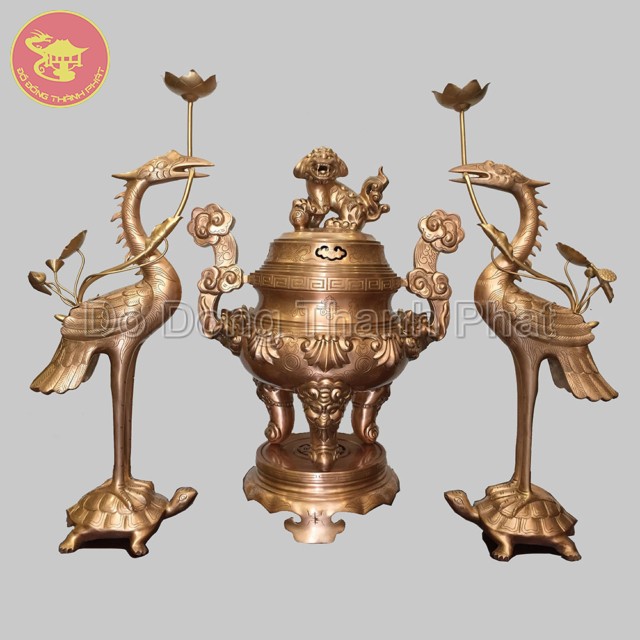 Bộ tam sự đỉnh hạc hoa sòi bằng đồng hun nâu giả cổ cao 55 cm
