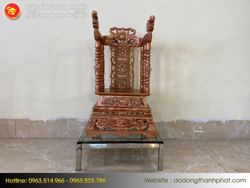 Ngai thờ cúng bằng đồng đỏ Ngai thờ cúng bằng đồng đỏ