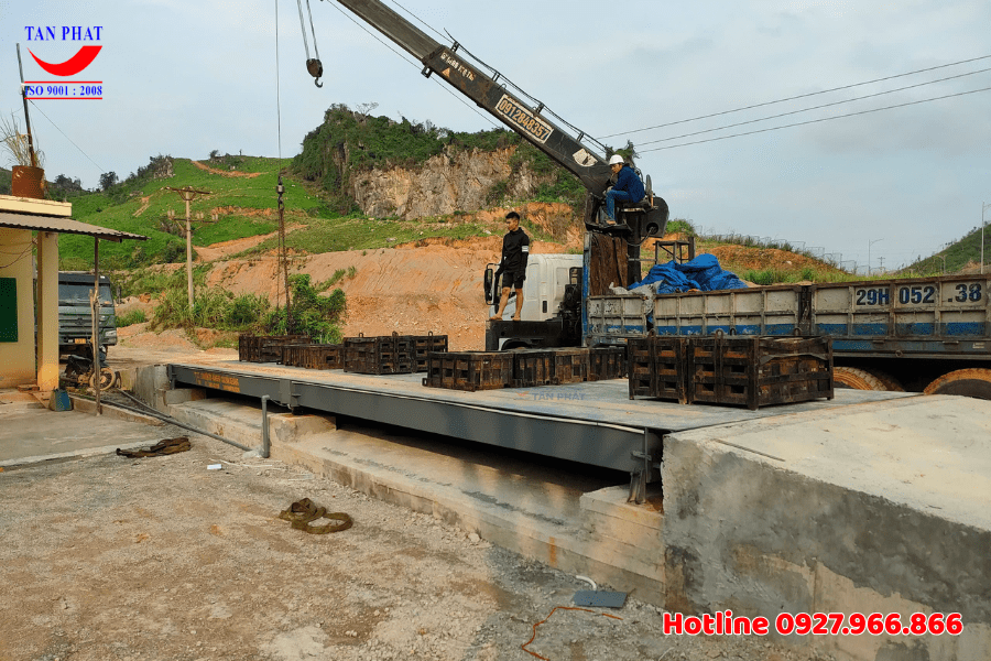 Lắp đặt hoàn thiện và bàn giao cân ô tô điện tử 80 tấn tại Hoàng Bồ, Quảng Ninh 