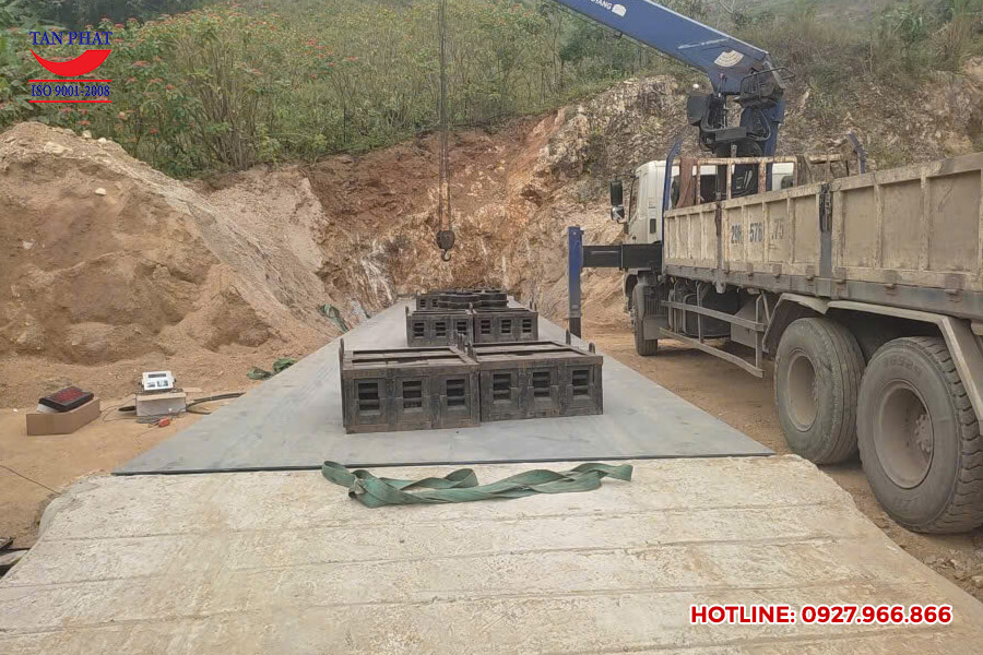 Cân ô tô 100 tấn tại Sơn La được vận hành thử nghiệm và kiểm định trước khi bàn giao tới khách hàng