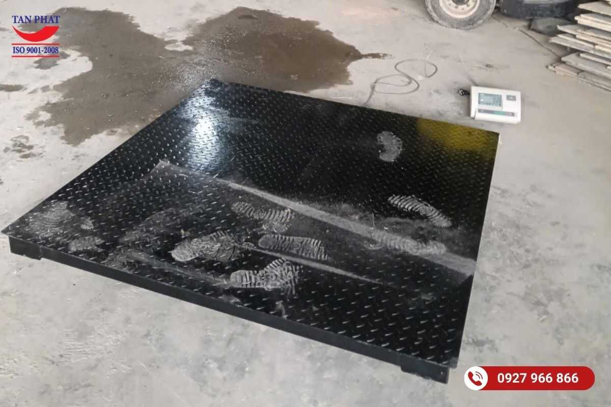 Lắp Đặt Cân Sàn 3 Tấn Về Bắc Ninh Cho Nhà Xưởng