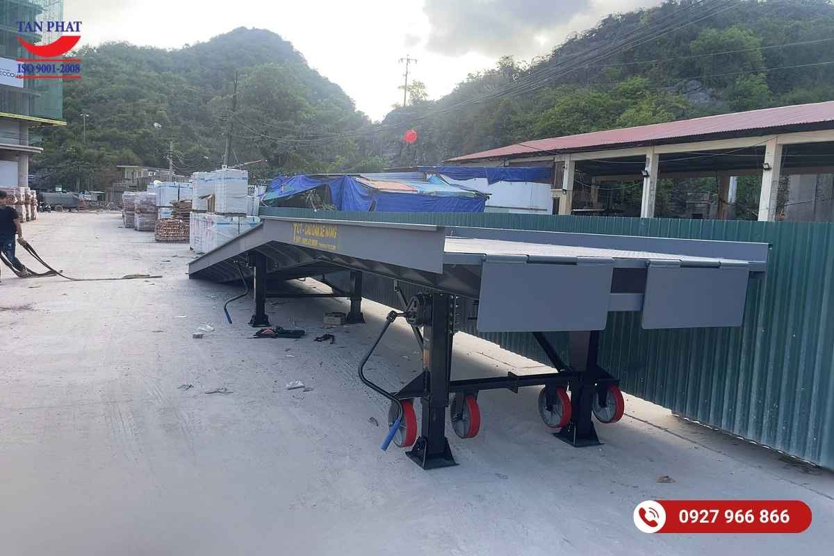 Dự án bàn giao cầu dẫn xe nâng 10 tấn Đặc khu Cát Hải, Hải Phòng