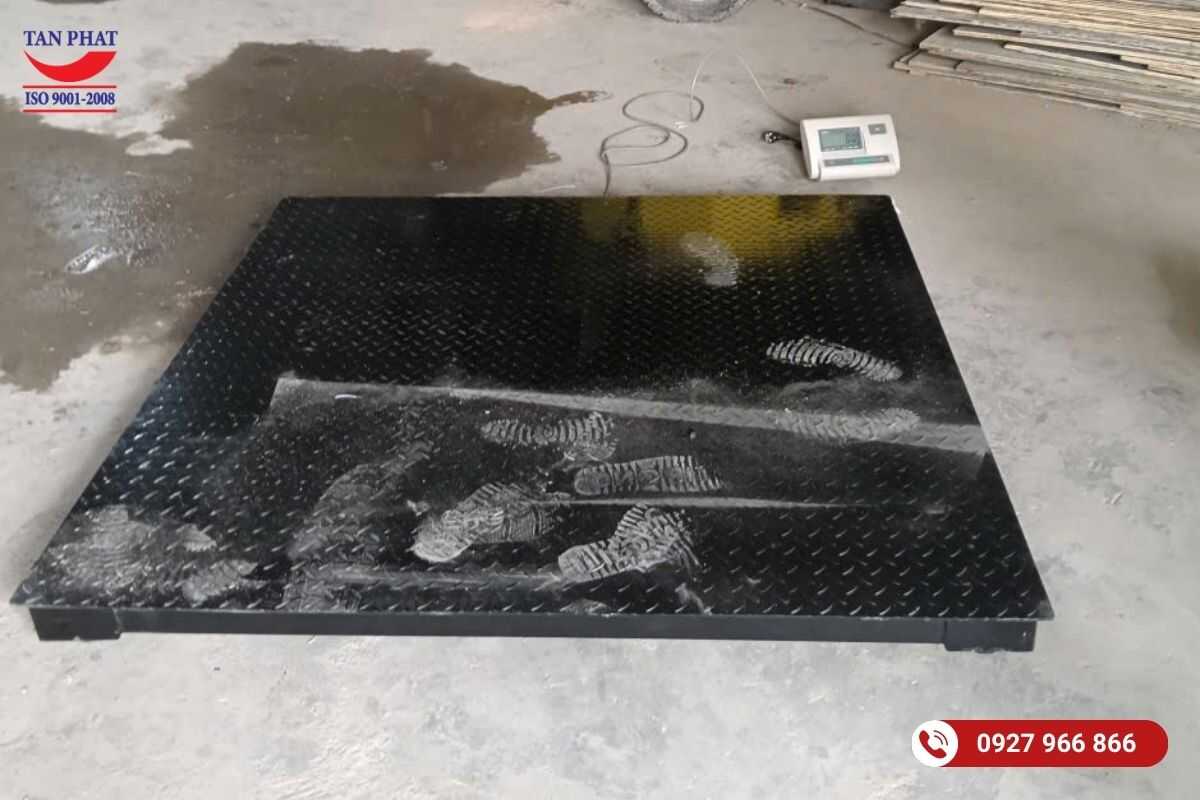 Lắp Đặt Cân Sàn 3 Tấn Về Bắc Ninh Cho Nhà Xưởng