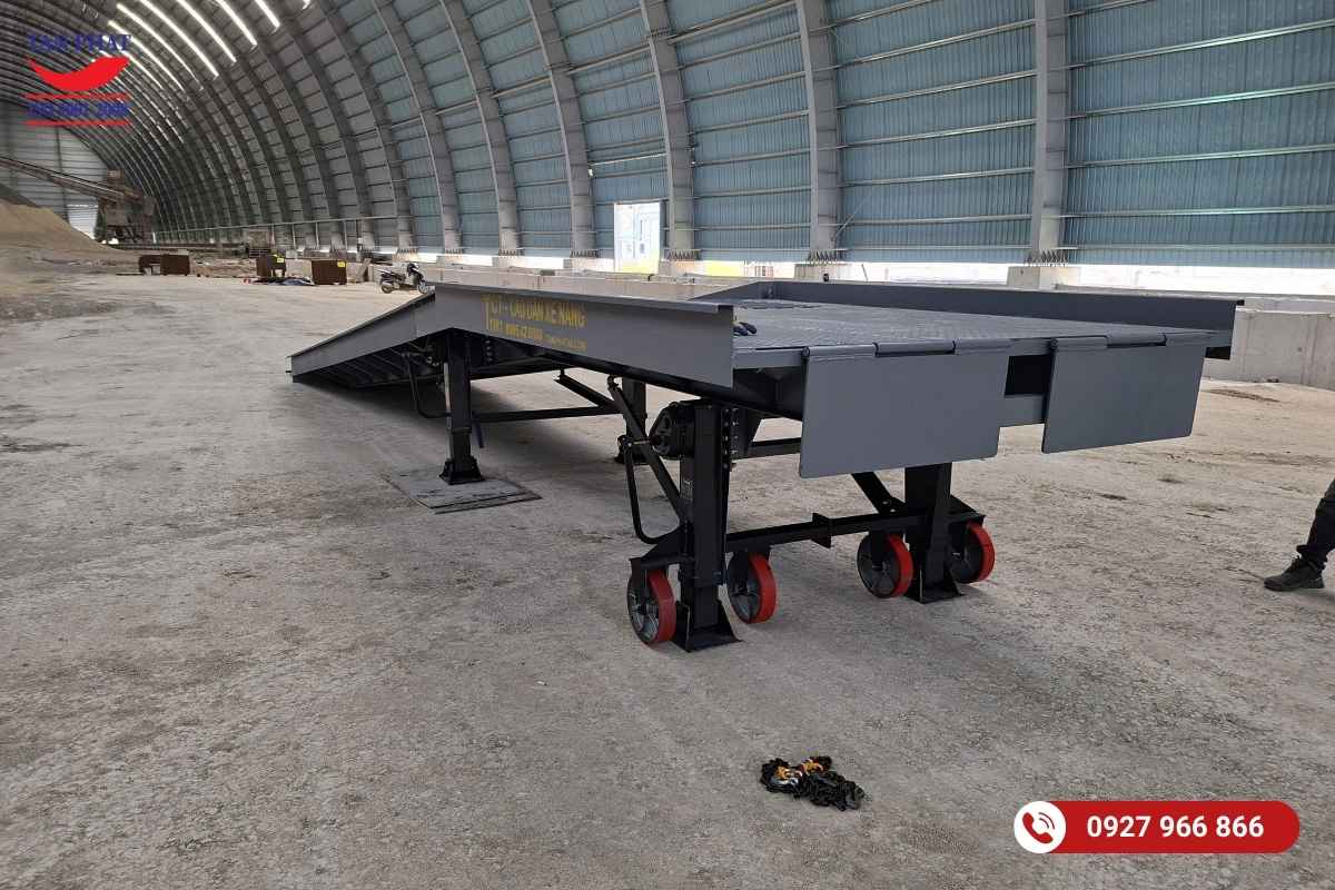 Dự án lắp đặt cầu dẫn 8 tấn Hòa Bình