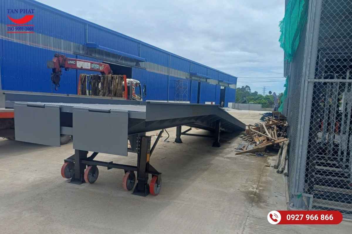 Dự án lắp đặt cầu dẫn xe nâng 12 tấn Quảng Trị
