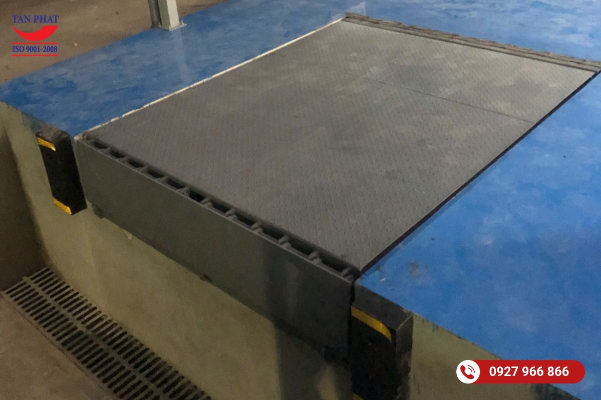 Dự Án Bàn Giao Dock Leveler 6 Tấn Tại KCN Thăng Long 3, Phú Thọ