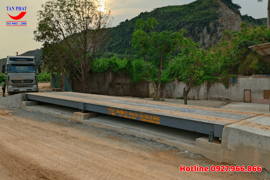 Lắp đặt hoàn thiện và bàn giao cân ô tô điện tử 80 tấn tại Hoàng Bồ, Quảng Ninh 