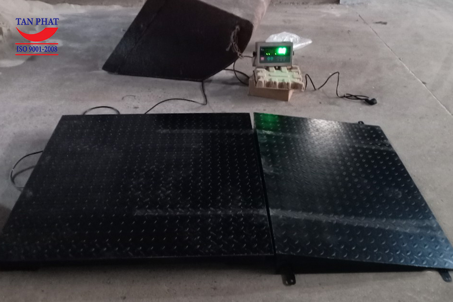 Cân 1 tấn kích thước 1mx1m 