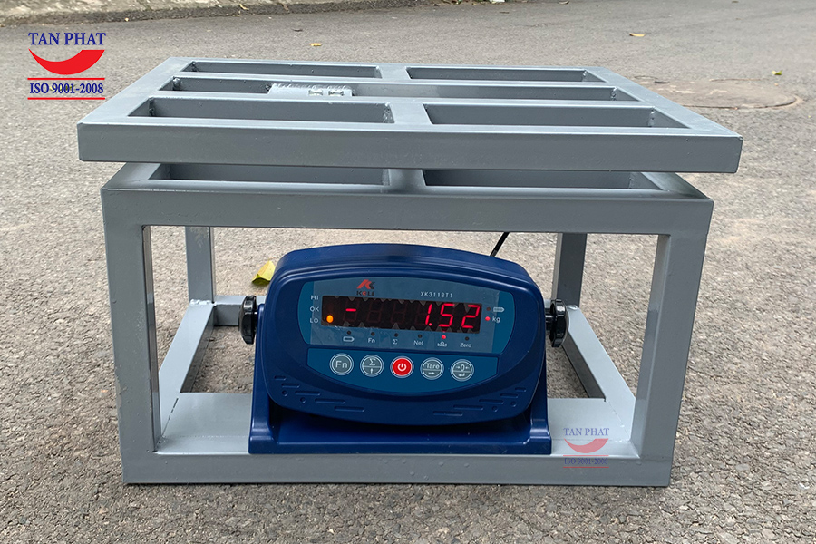 Cân điện tử ghế ngồi XK3118T1 khung thép sơn chống gỉ