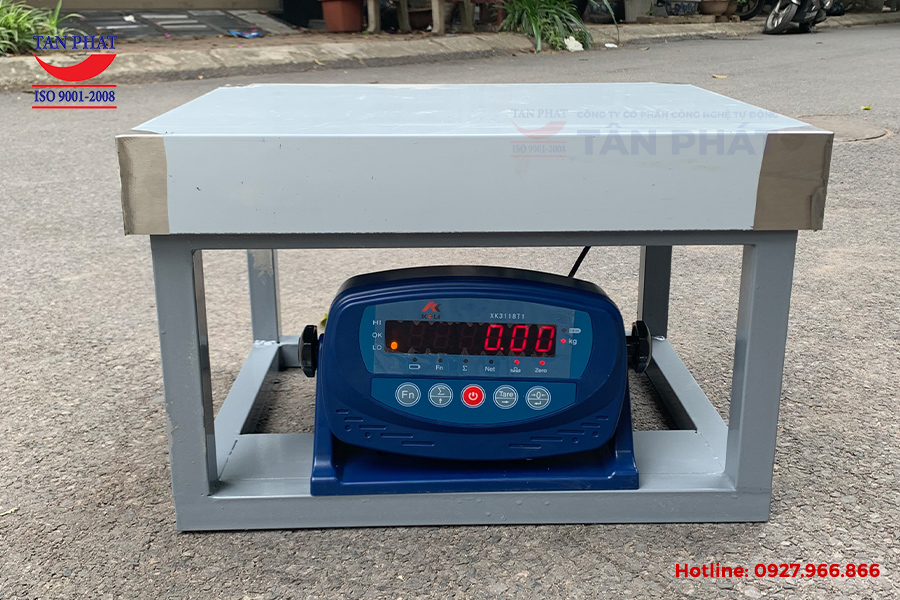 Cân điện tử XK3118T1 dạng hộp hoạt động với đa dạng đơn vị cân (kg, g, lb...)