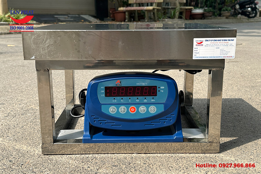Cân ghế điện tử XK3118T1 khung inox chịu tải trọng 300kg