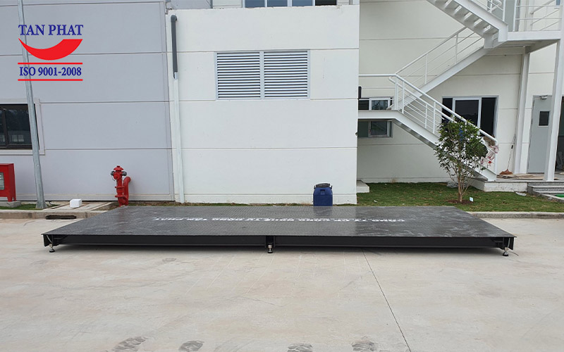 Cân điện tử 15 tấn chiều dài 6m, chiều rộng 2.5m sử dụng đầu cân XK3118T1 và loadcell SQB.
