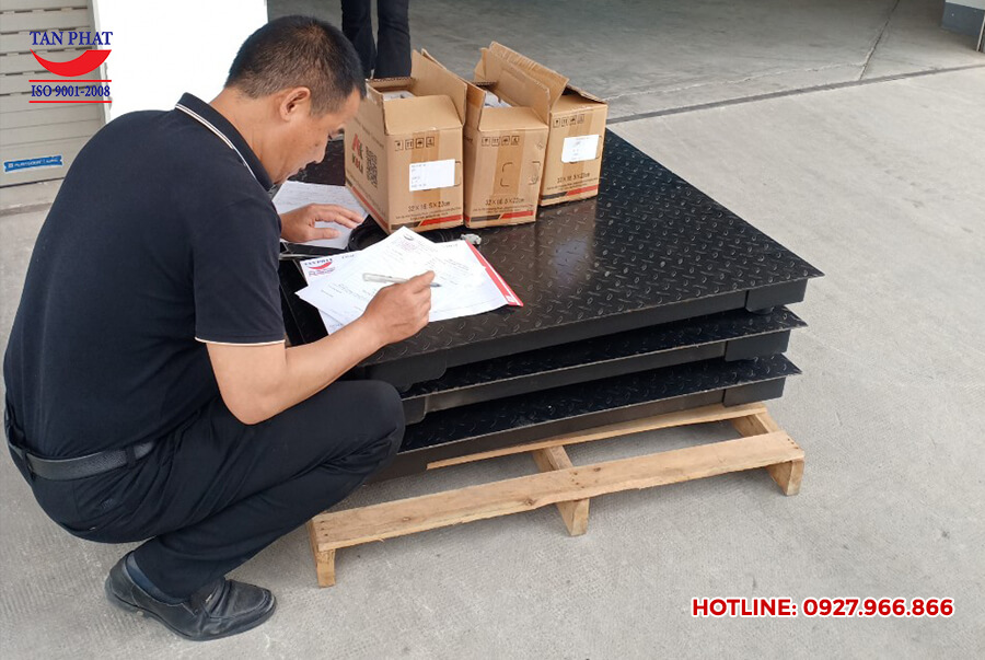 Cân sàn điện tử 3 tấn tại Hà Nam