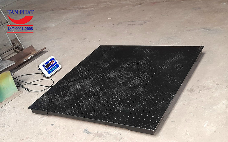 Cân sàn điện tử AV Taiwan kích thước 1.5mx1.5m
