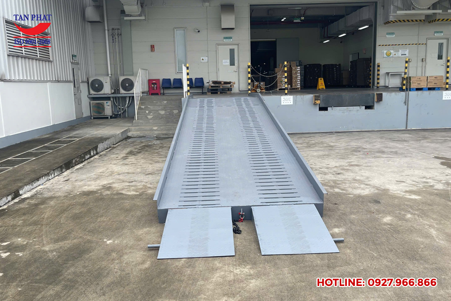 Cầu công 8 tấn tại Hà Nội