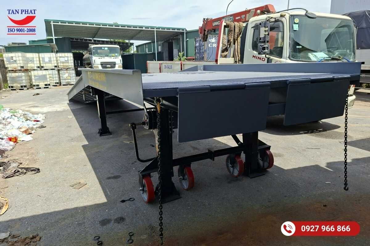 Dự án sản xuất, lắp đặt và ban giao cầu dẫn xe nâng 8 tấn tại Bắc Ninh