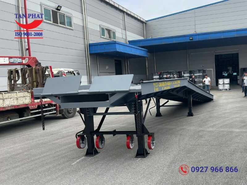 Lợi ích khi sử dụng cầu lên container 10 tấn