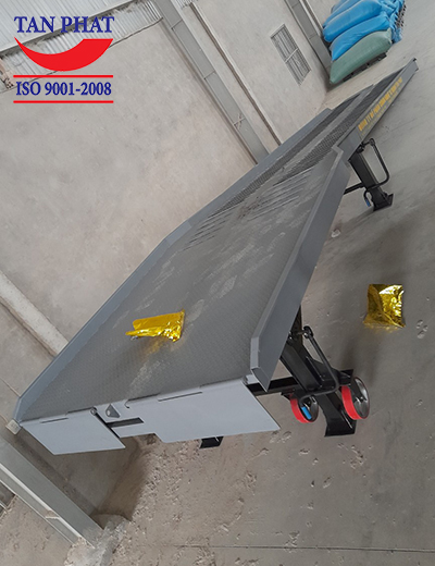 CẦU XE NÂNG 10 TẤN