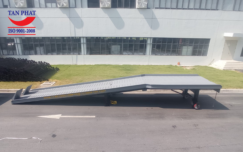 Cầu xe nâng 10 tấn lắp tại Hưng Yên