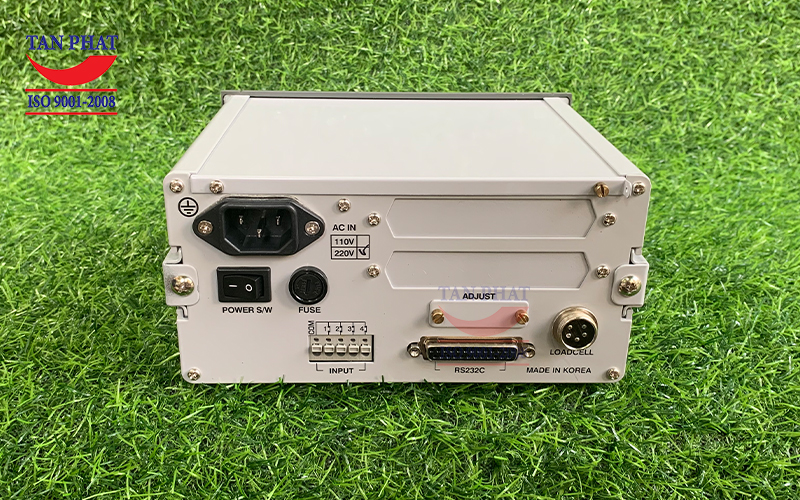  Mặt sau Bộ chỉ thị cân FS-8000 FINE