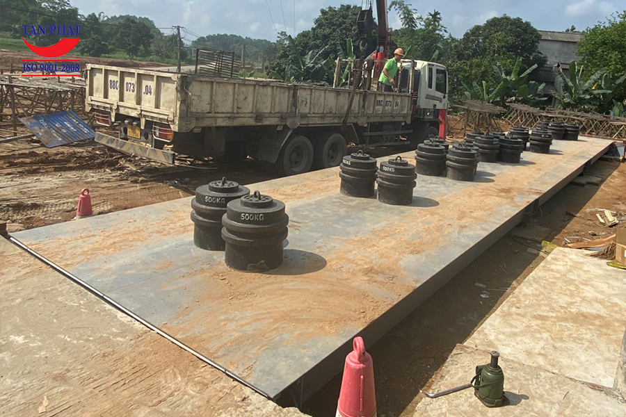Hiệu chuẩn cân ô tô 100 tấn 