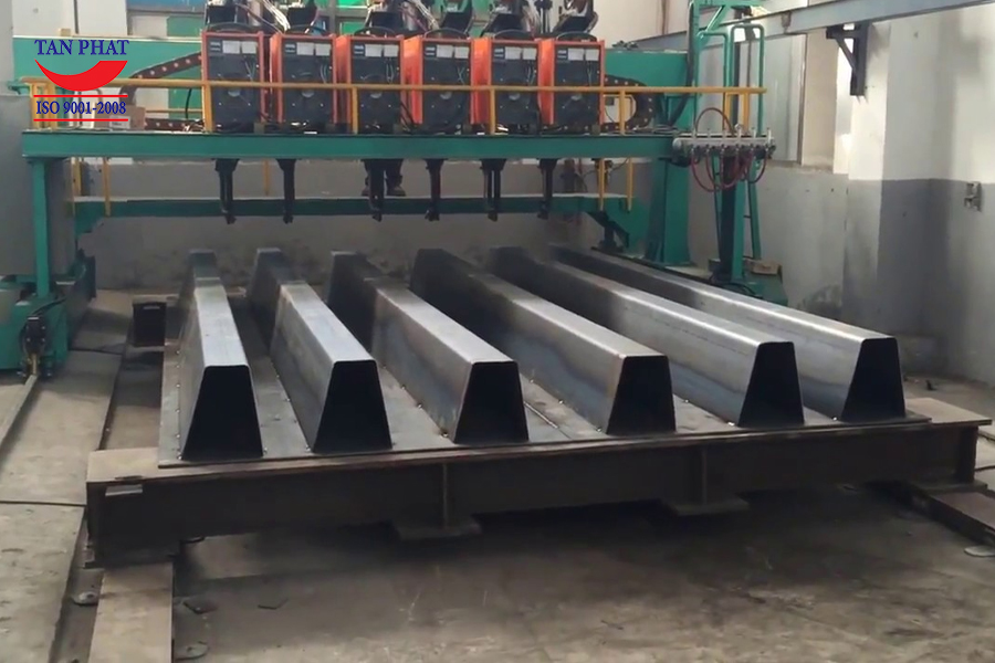 Sản xuất cầu cân ô tô 100 tấn 16x3m 