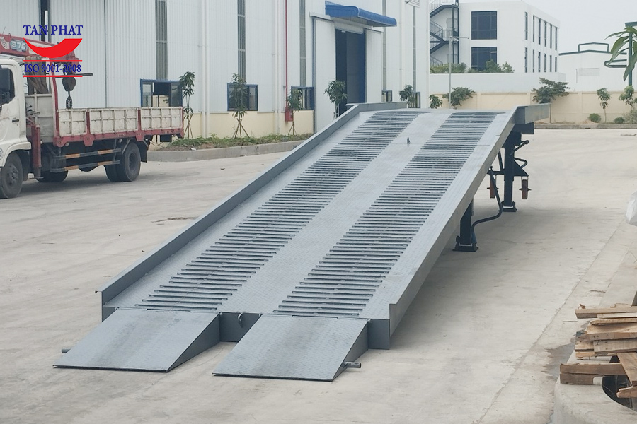 Tháo lắp cầu xe nâng 2 khúc