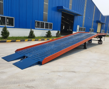 CẦU LÊN CONTAINER