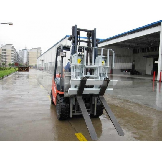 Cho thuê xe nâng bốc hàng kèm sideshift, kẹp vuông, kẹp tròn, kẹp giấy, kẹp thùng 0913405882