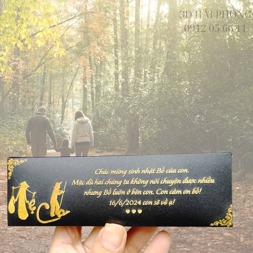 Hộp bút giả da lót nhung đỏ khắc laser theo yêu cầu