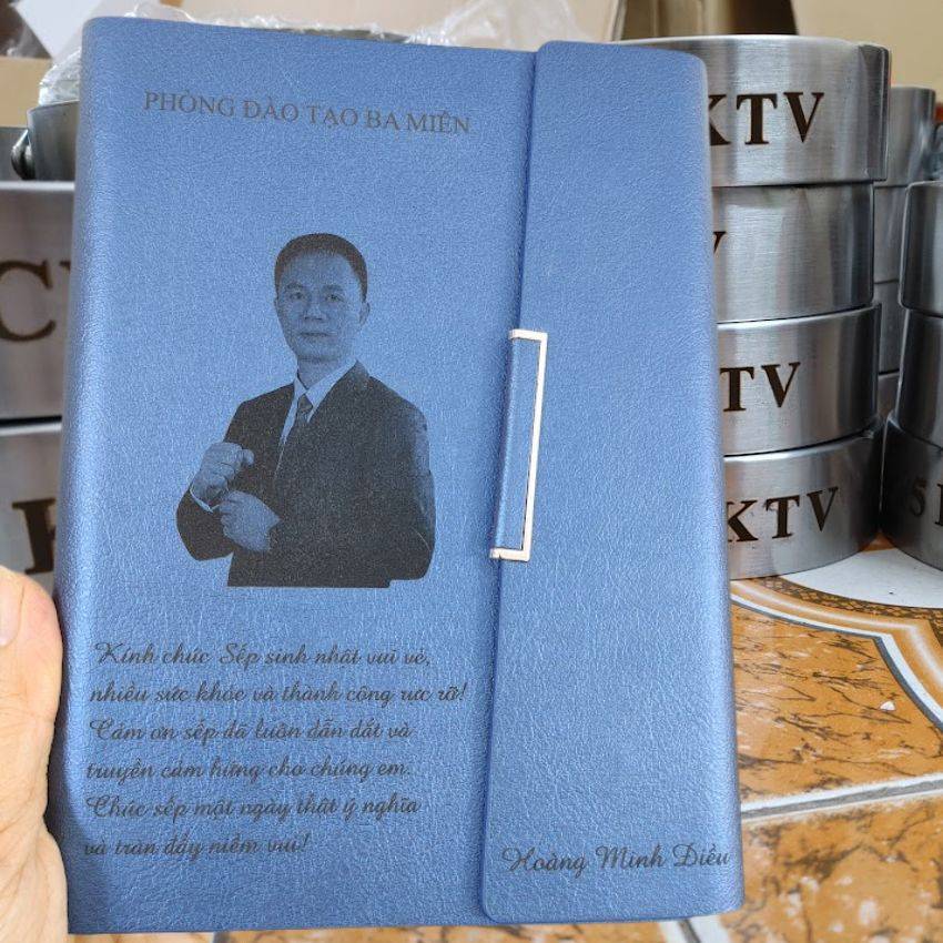 Sổ bìa da khắc tên, khắc hình theo yêu cầu
