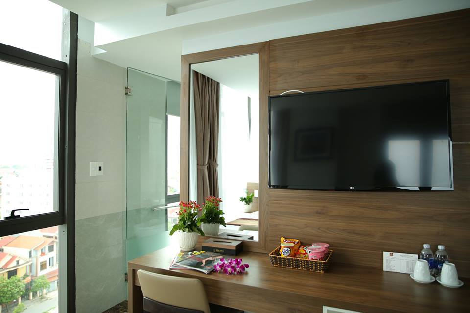 Deluxe Triple River View