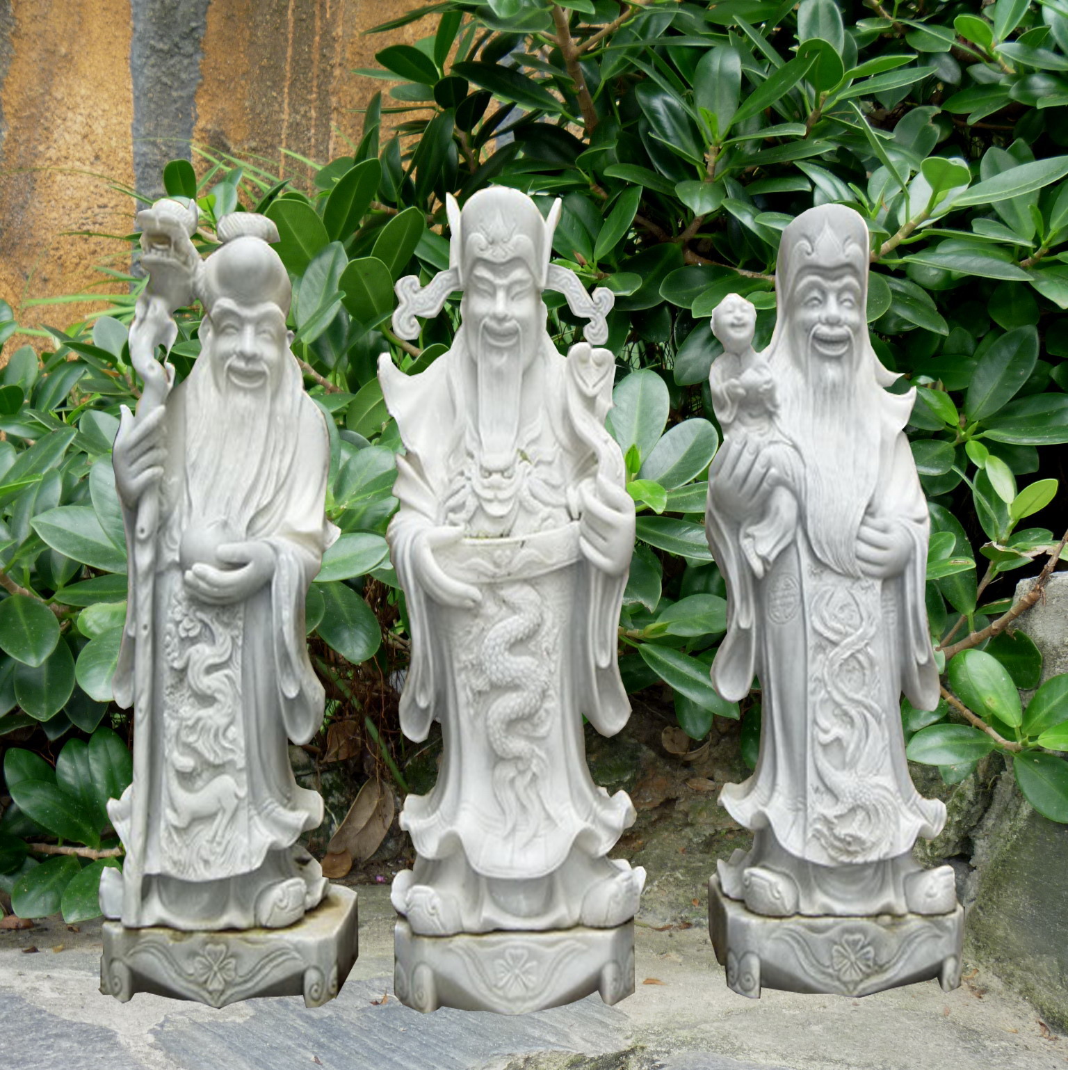 tuong-phuc-loc-tho-bang-da-tu-nhien