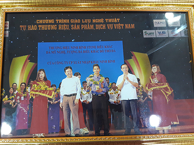 ninh-binh-stone-lot-top-100-doanh-nghiep-xuat-sac-2016