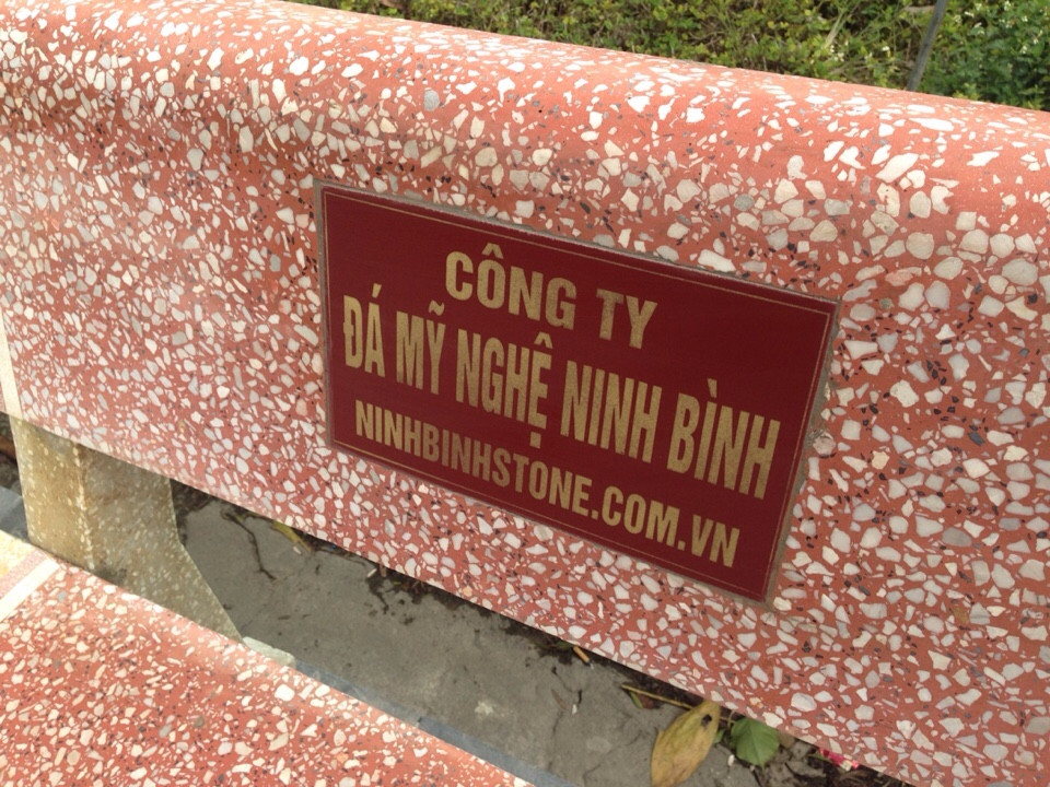 ninh-binh-stone-cung-tien-ghe-da-cho-hoc-vien-phat-giao