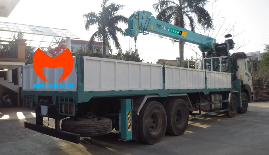 Cẩu tự hành huyndai 14 tấn