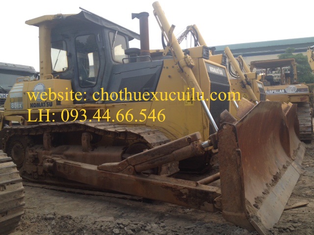 Cho thuê máy ủi komatsu D85 EX