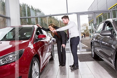 Nên mua xe bây giờ hay chờ tới khi lệ phí trước bạ giảm? Nên mua xe bây giờ hay chờ tới khi lệ phí trước bạ giảm?