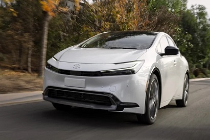 Bộ Công thương đề xuất giảm lệ phí trước bạ cho xe hybrid Bộ Công thương đề xuất giảm lệ phí trước bạ cho xe hybrid