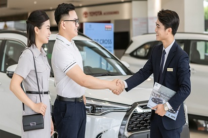 Bán xe tháng 'cô hồn', nên hay không?