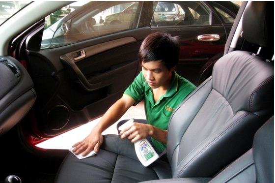 Vệ sinh ghế nỉ cho xe ô tô có khó không? Vệ sinh ghế nỉ cho xe ô tô có khó không?
