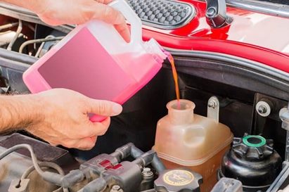 Cách kiểm tra mức nước làm mát cho xe hơi - tại sao xe mới cũng có mức nước thấp? Cách kiểm tra mức nước làm mát cho xe hơi - tại sao xe mới cũng có mức nước thấp?