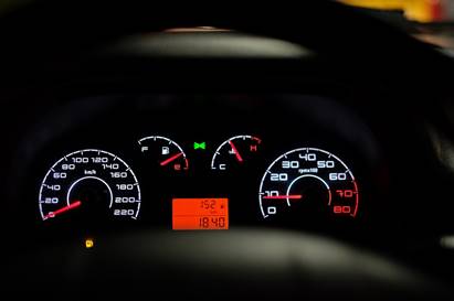 Ý nghĩa các biểu tượng trên đồng hồ táp lô của xe ô tô  Ý nghĩa các biểu tượng trên đồng hồ táp lô của xe ô tô