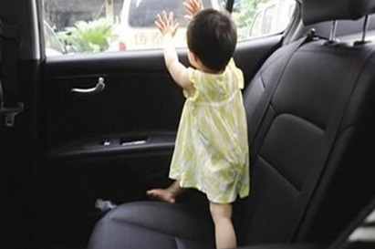 6 cách thoát hiểm khi bị mắc kẹt trên ô tô - Kỹ năng cần thiết cho mọi trẻ nhỏ
