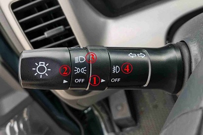 Hướng dẫn sử dụng đèn pha trên xe