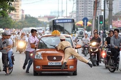 5 lỗi vi phạm giao thông mà tài xế Việt hay mắc phải 5 lỗi vi phạm giao thông mà tài xế Việt hay mắc phải